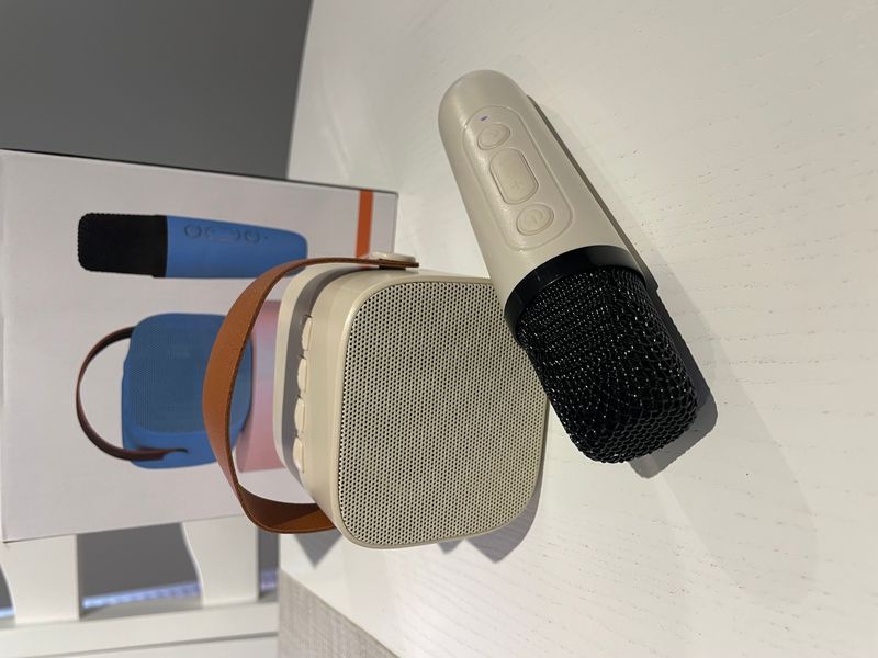 Беспроводная портативная bluetooth колонка с караоке + беспроводной микрофон 100-К1 фото